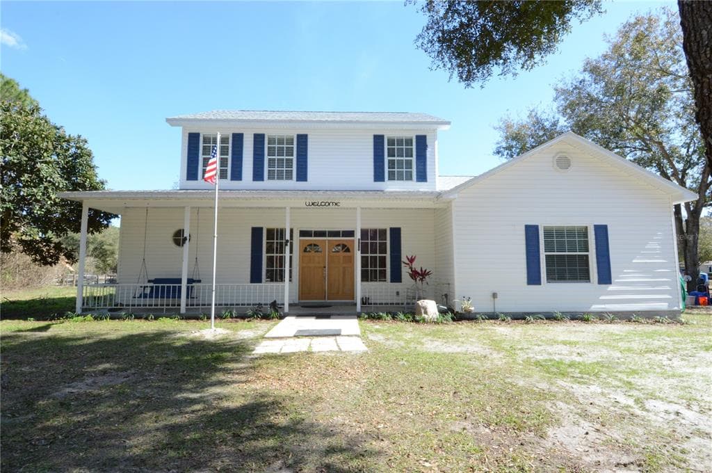 3212 TINA MARIE DRIVE WESLEY CHAPEL, FL 33543