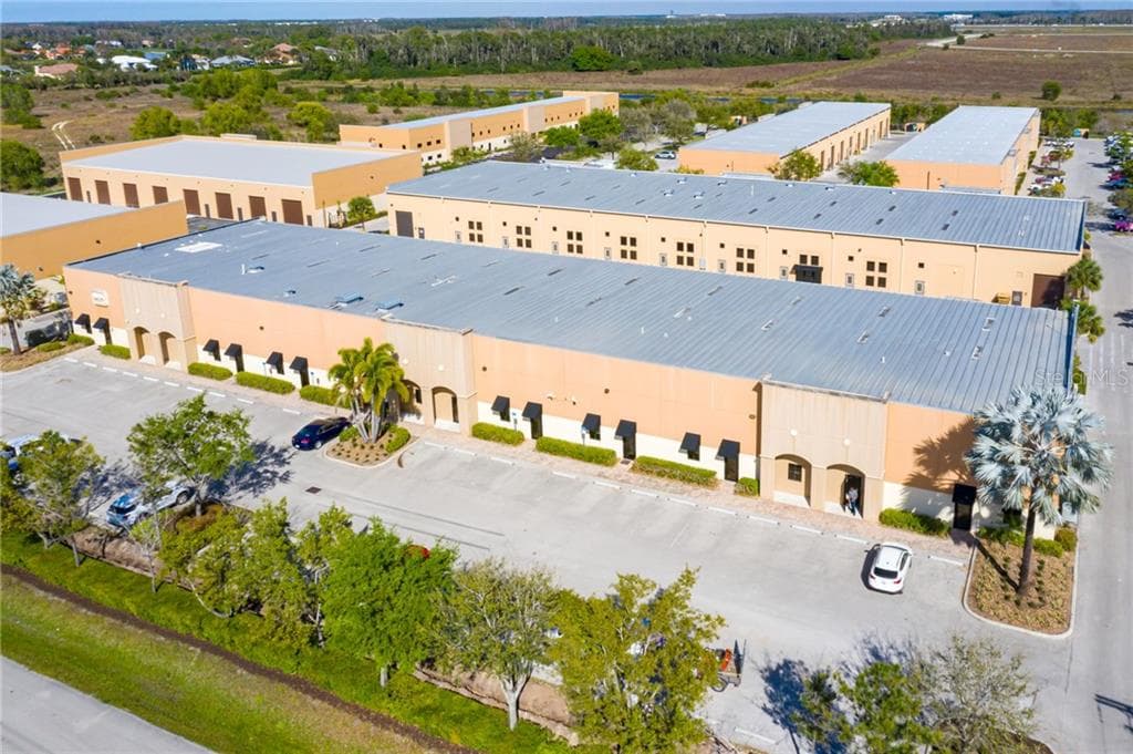 16121 LEE ROAD UNIT 107-111