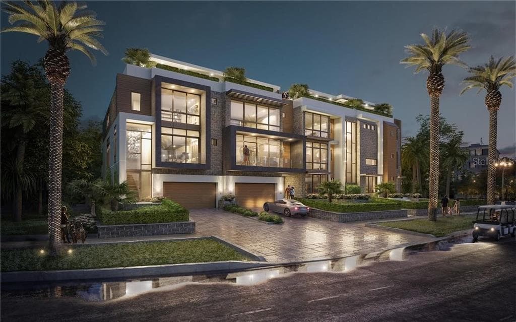 94 W DAVIS BOULEVARD TAMPA, FL 33606
