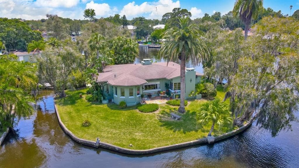 5329 RICHEY DRIVE