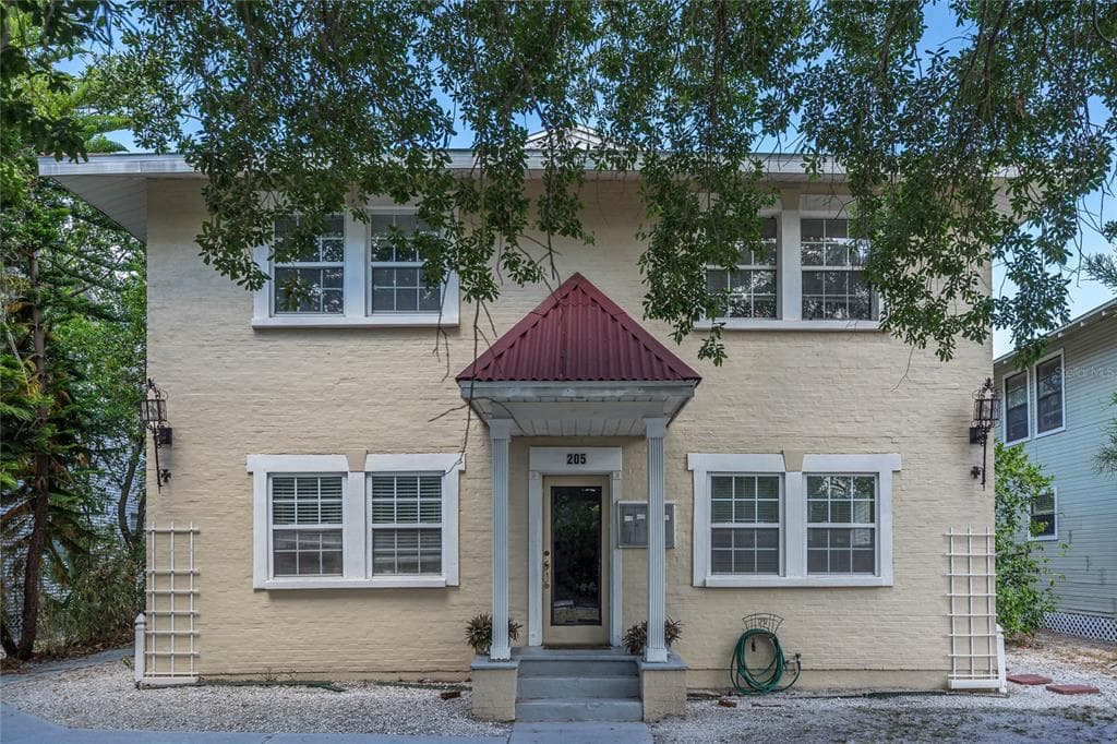205 S WESTLAND AVENUE UNIT 1-4