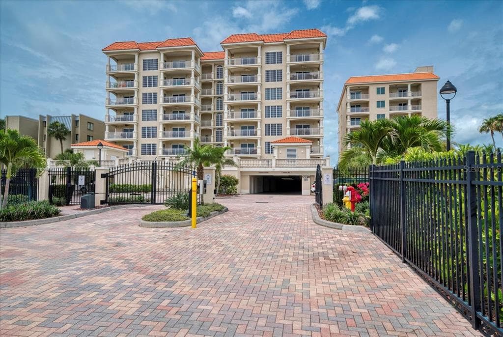 17720 GULF BOULEVARD UNIT A205 REDINGTON SHORES, FL 33708