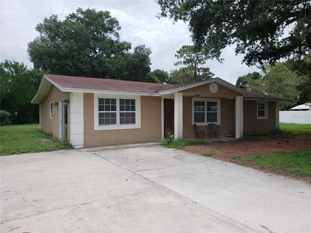 5235 LANTANA STREET ZEPHYRHILLS, FL 33542