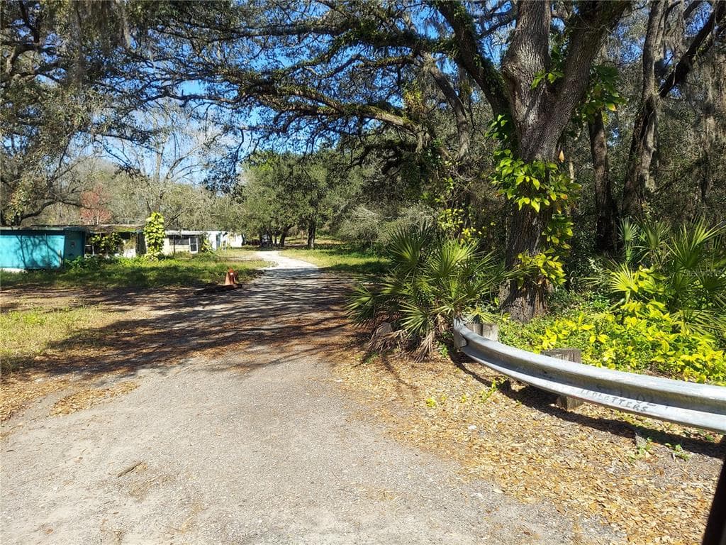 11024 OLD HILLSBOROUGH AVENUE TAMPA, FL 33610