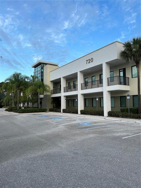 720 BROOKER CREEK BOULEVARD UNIT 205