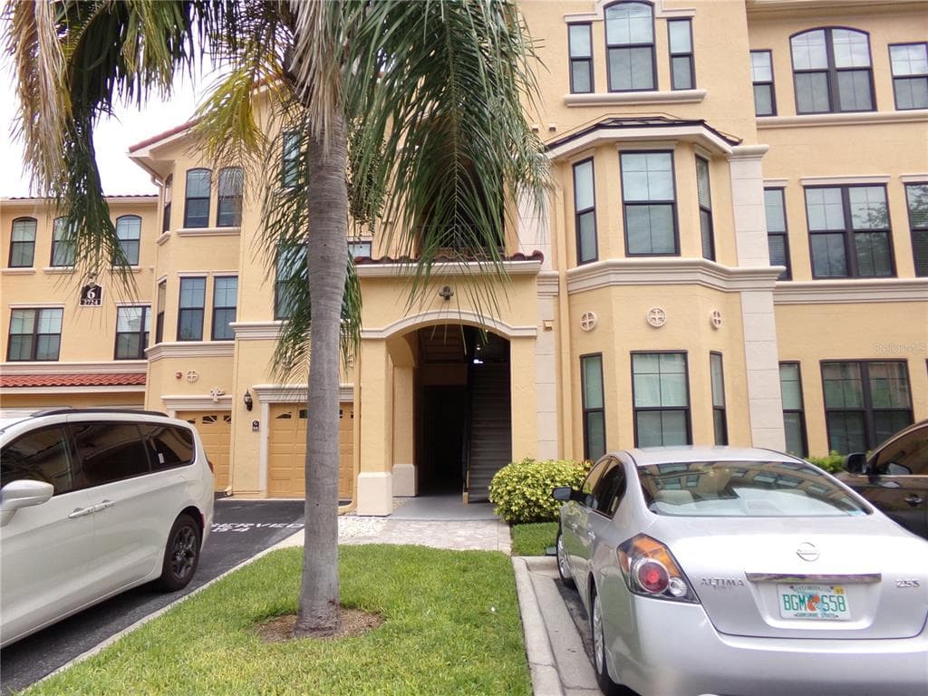 2724 VIA MURANO UNIT 615