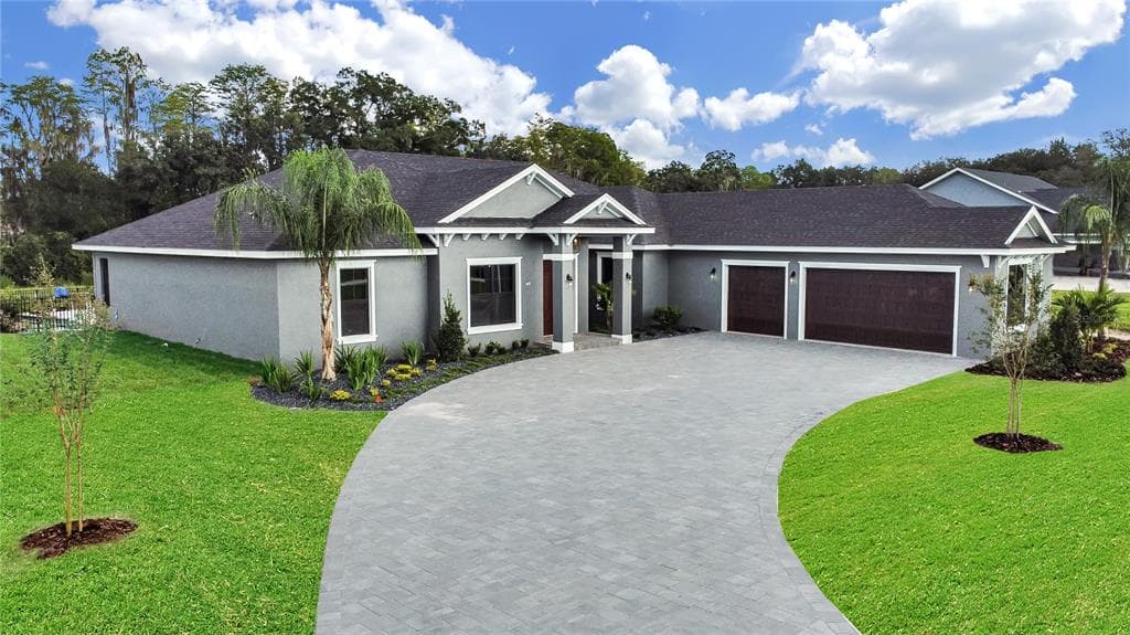 7701 ISABELLA LANE