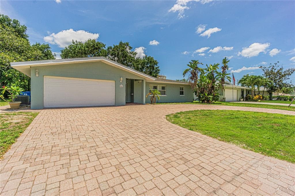 4101 14TH LANE NE ST PETERSBURG, FL 33703