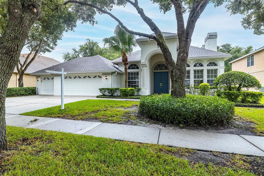 19114 MANDARIN GROVE PLACE TAMPA, FL 33647