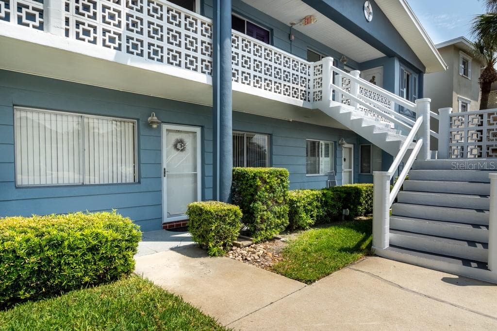 250 126TH AVENUE UNIT 109