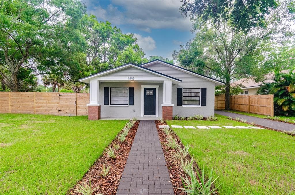 5802 N SUWANEE AVENUE TAMPA, FL 33604