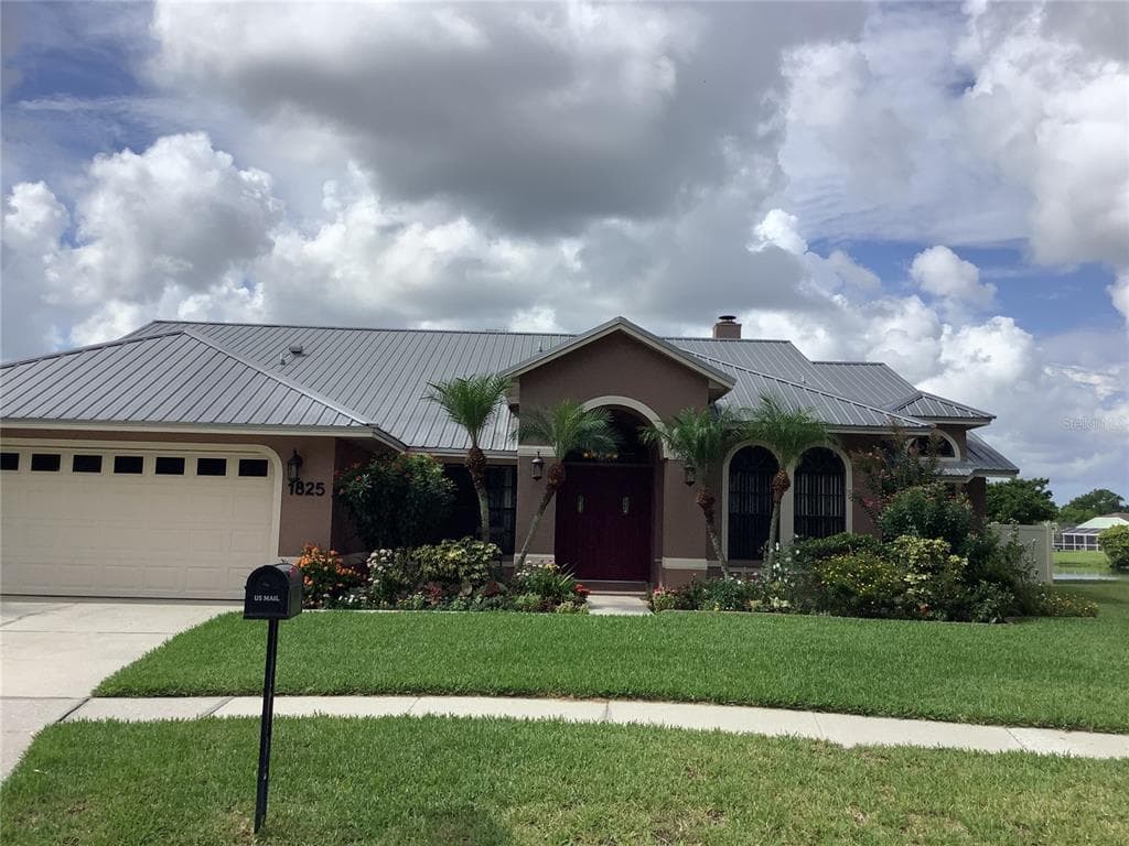 1825 STAYSAIL DRIVE VALRICO, FL 33594