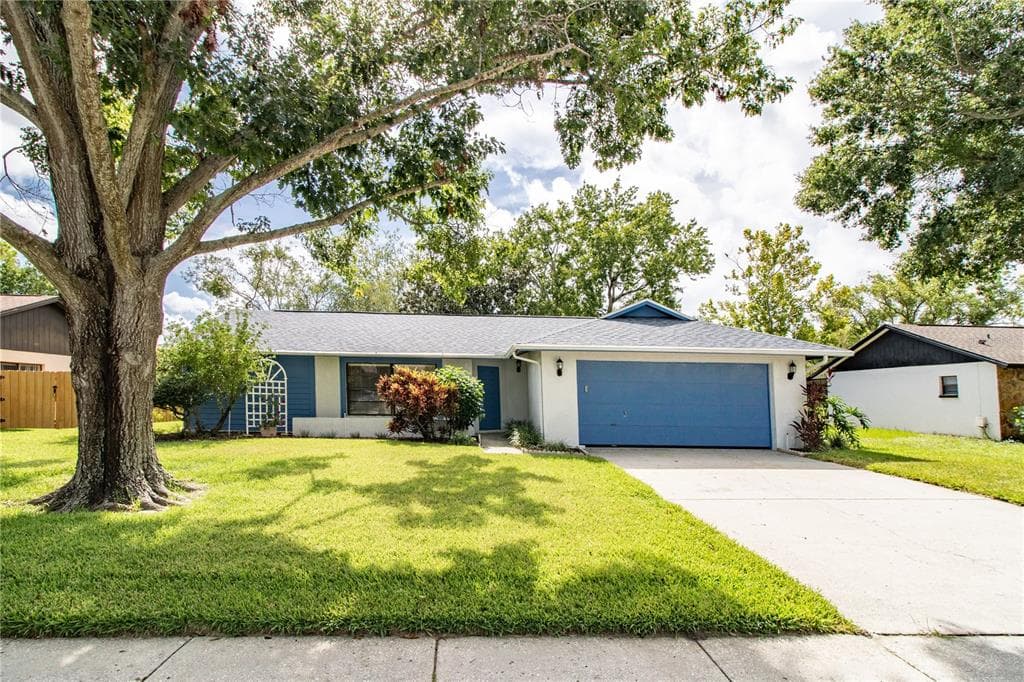 703 STILL MEADOWS CIRCLE E PALM HARBOR, FL 34683