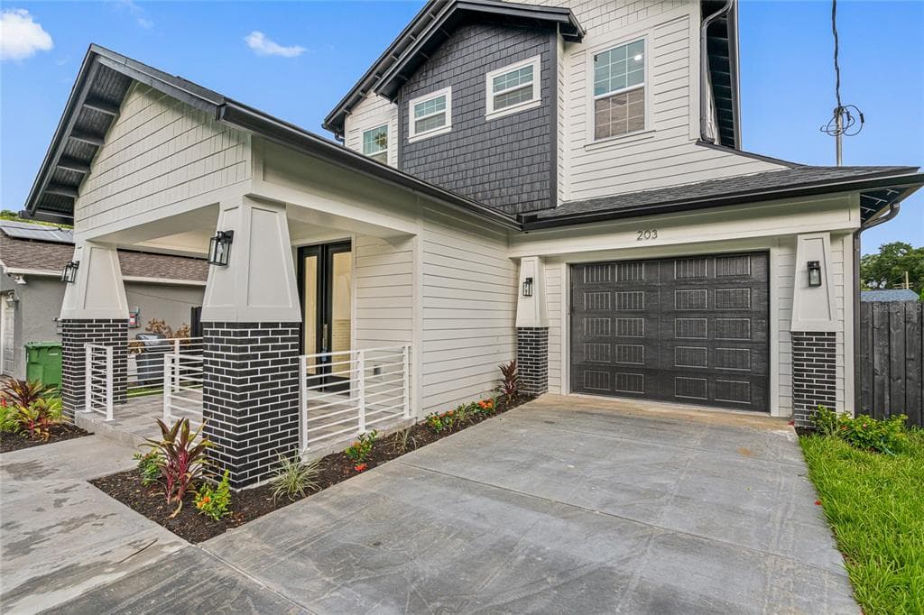 203 W FLORA STREET TAMPA, FL 33604