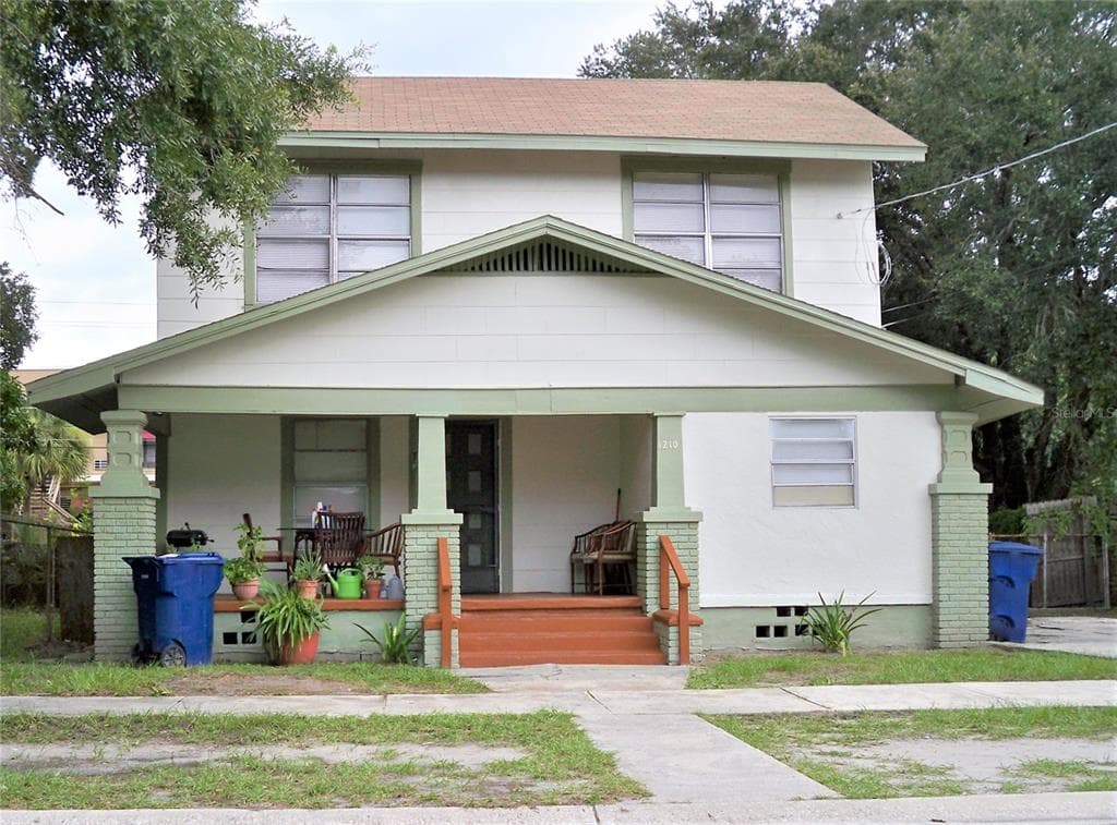 1210 HOLMES AVENUE TAMPA, FL 33605