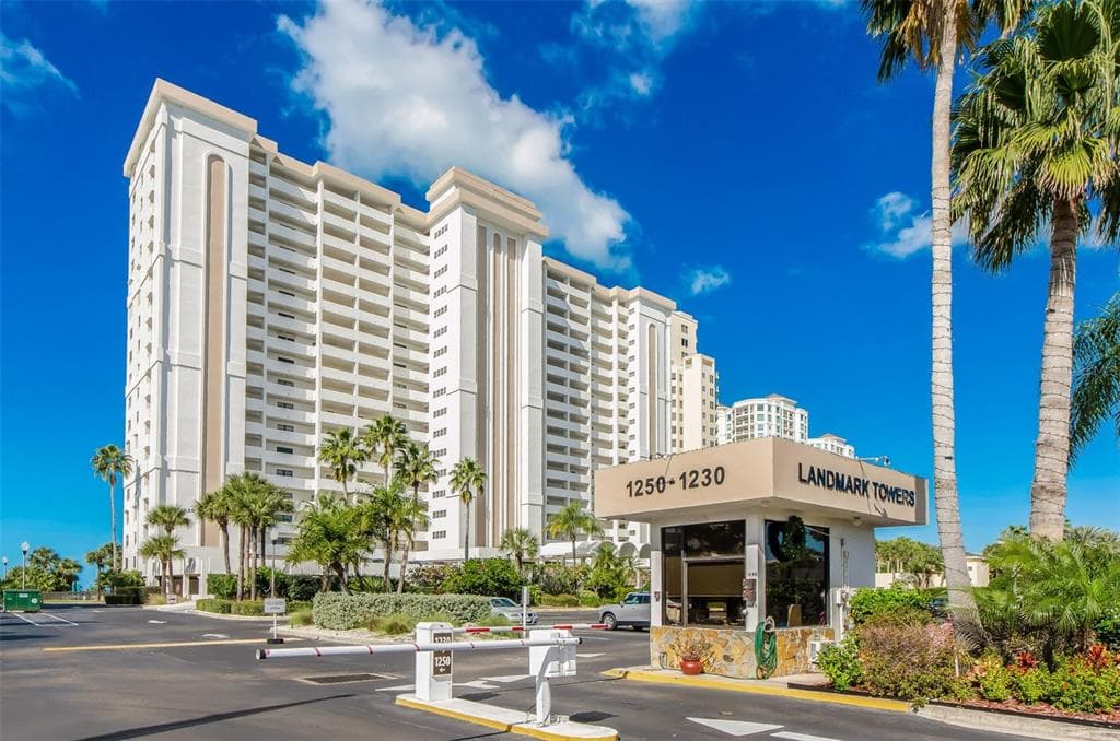 1230 GULF BOULEVARD UNIT 1608 CLEARWATER, FL 33767