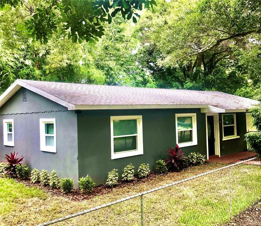 5803 69TH AVENUE N PINELLAS PARK, FL 33781