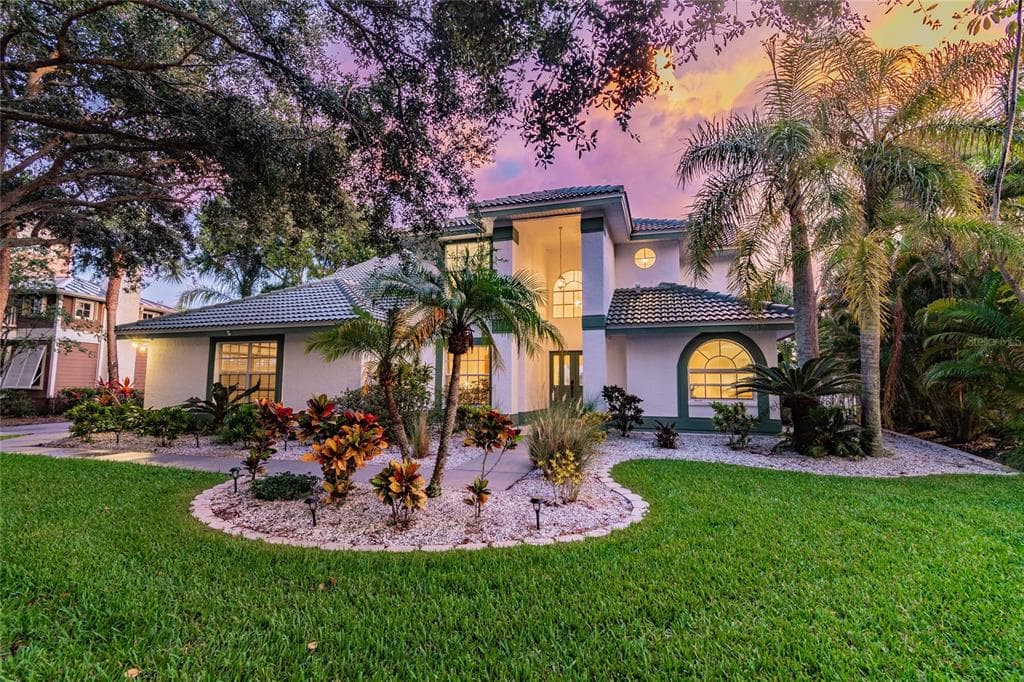 1145 MARINA DRIVE