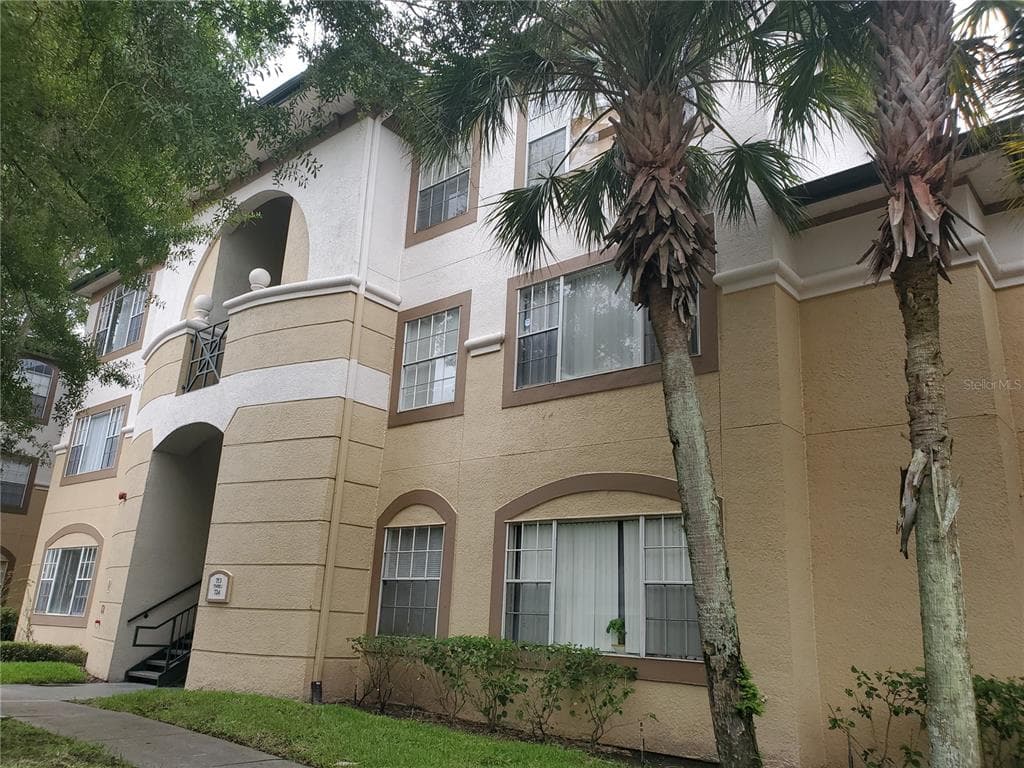 17108 CARRINGTON PARK DRIVE UNIT 702 TAMPA, FL 33647