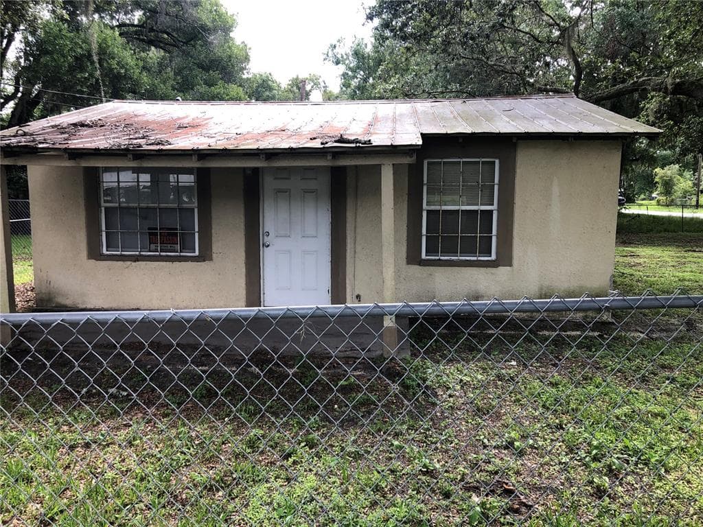 3305 ORIENT ROAD TAMPA, FL 33619