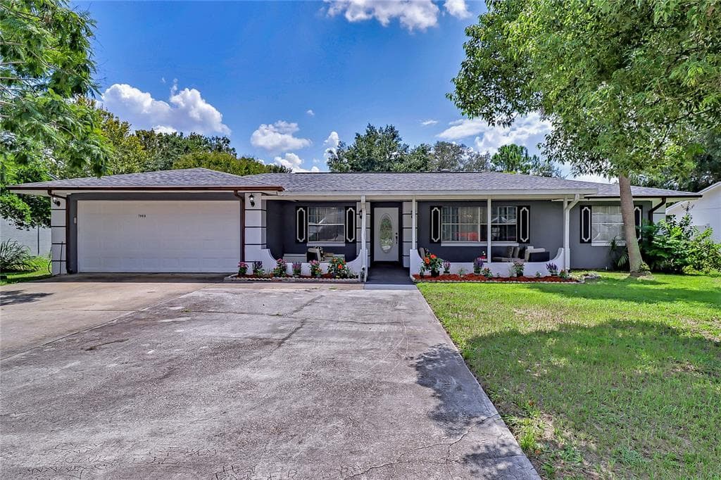 7008 TALLOWTREE LANE