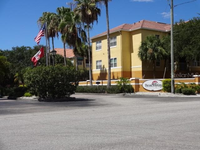 10764 70TH AVENUE UNIT 4203 SEMINOLE, FL 33772