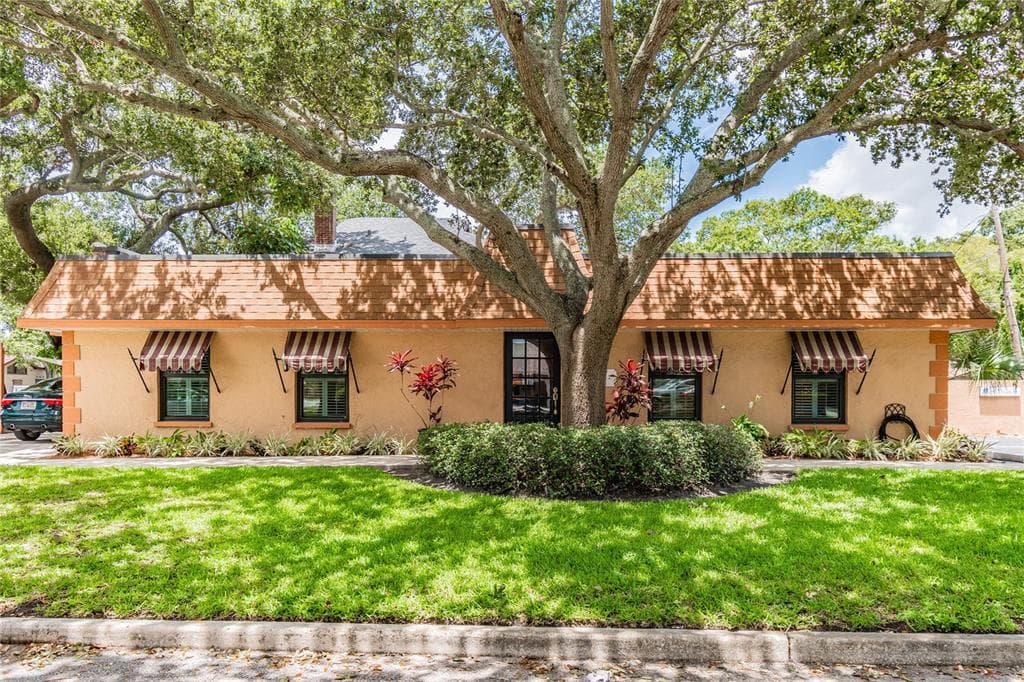 5501 CENTRAL AVENUE ST PETERSBURG, FL 33710