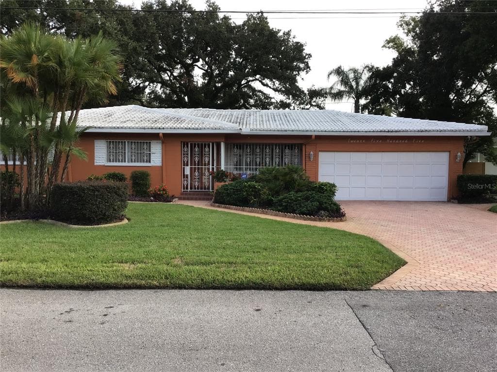 2505 E 19TH AVENUE TAMPA, FL 33605