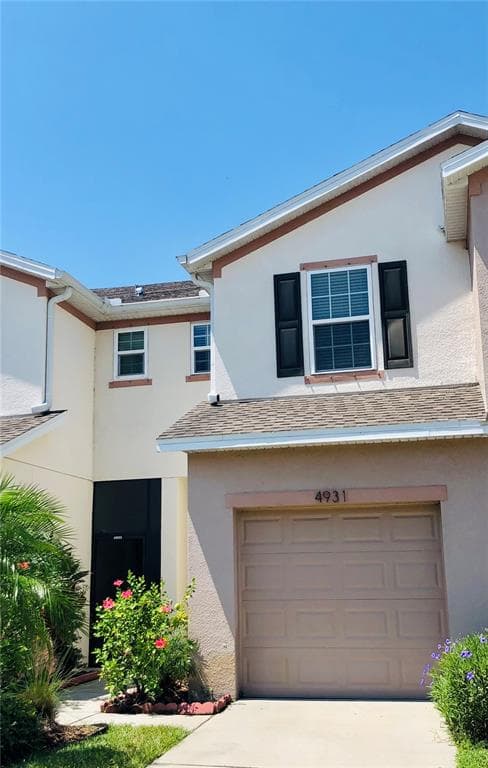 4931 WHITE SANDERLING COURT