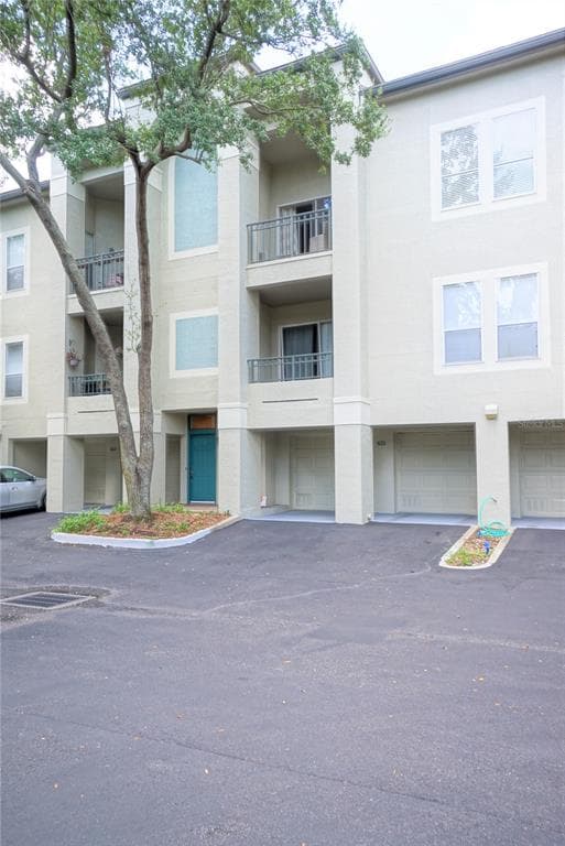 621 ISLAND PLACE WAY UNIT 621 TAMPA, FL 33602