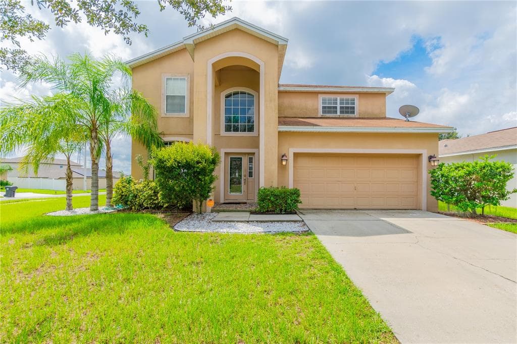 10917 DUNSCORE COTTAGE WAY WIMAUMA, FL 33598