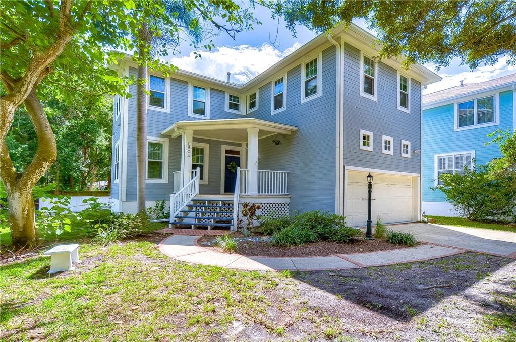 2804 SOUTHPOINTE LANE TAMPA, FL 33611