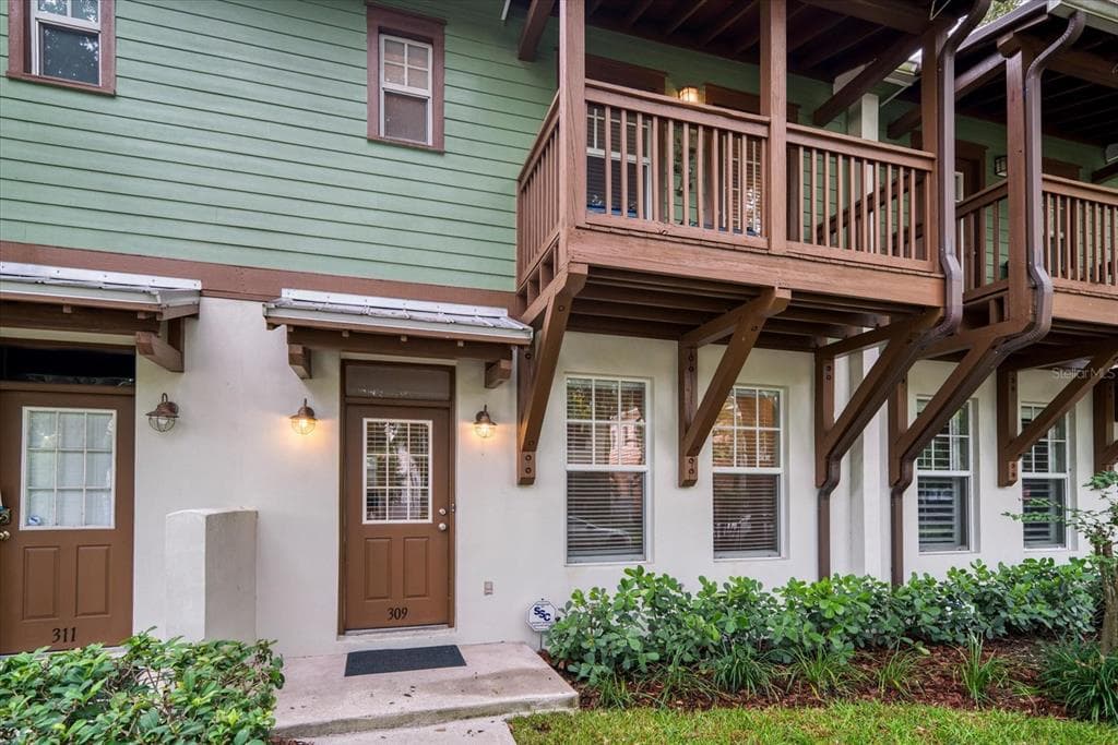 309 8TH AVENUE N ST PETERSBURG, FL 33701