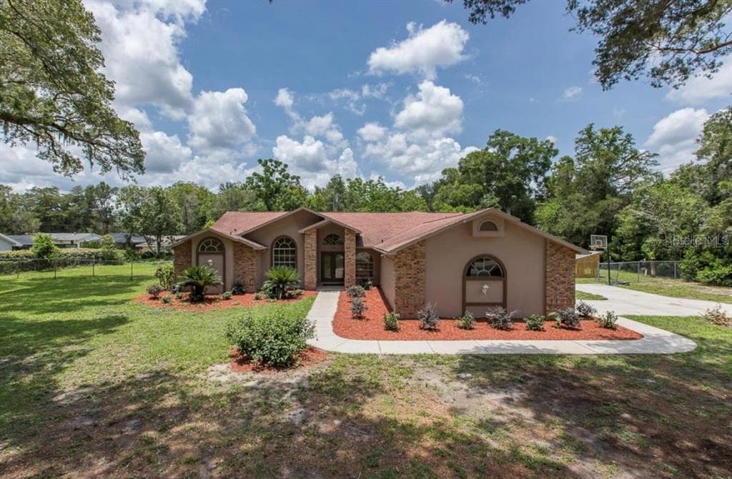495 LINCOLN AVENUE SPRING HILL, FL 34604