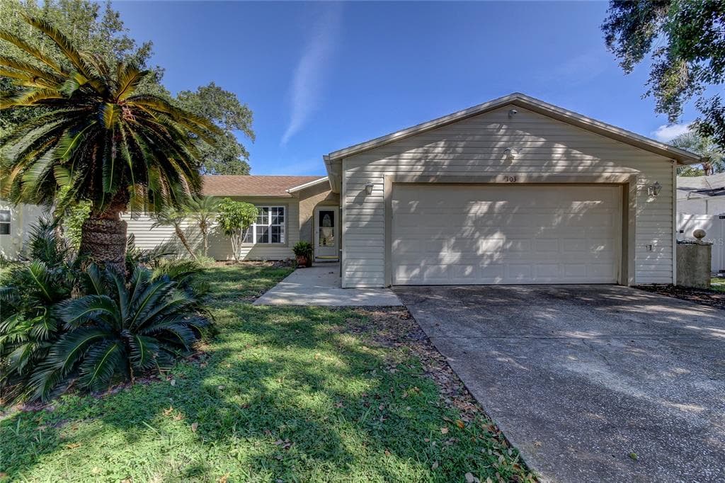 103 MEADOWCROSS DRIVE SAFETY HARBOR, FL 34695