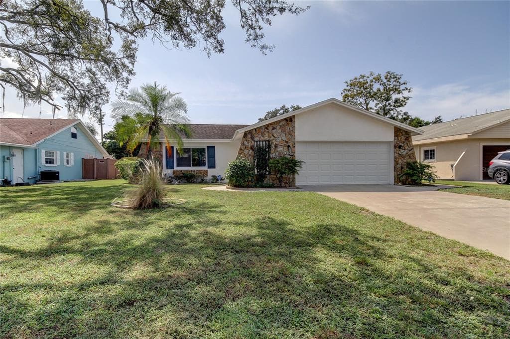 1603 AVOCA DRIVE