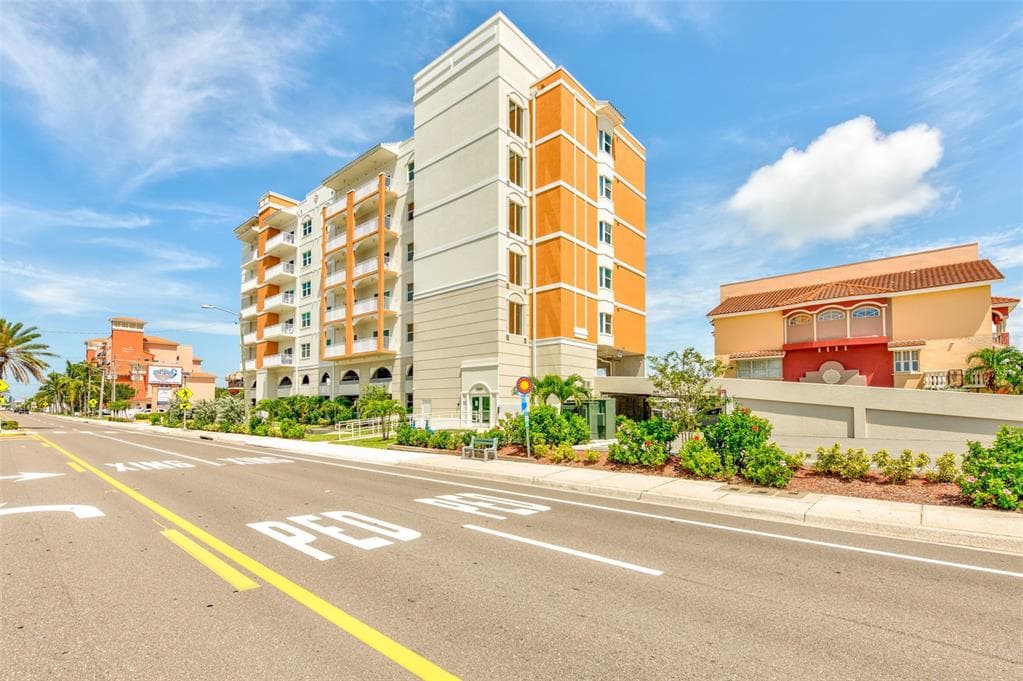13101 GULF BOULEVARD UNIT 1404 MADEIRA BEACH, FL 33708