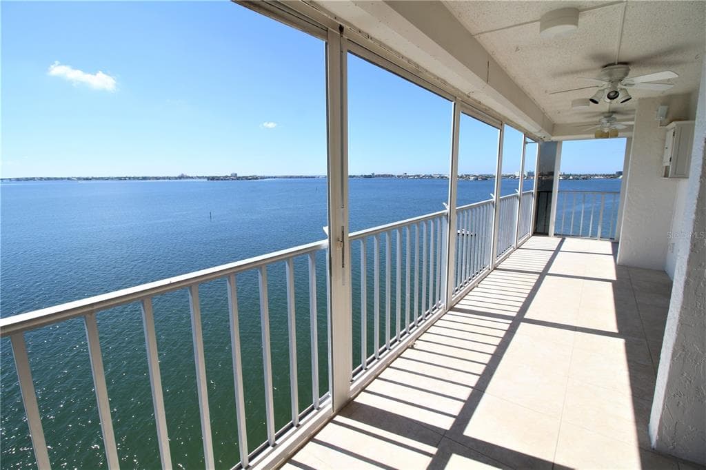 6060 SHORE BOULEVARD S UNIT 912 GULFPORT, FL 33707