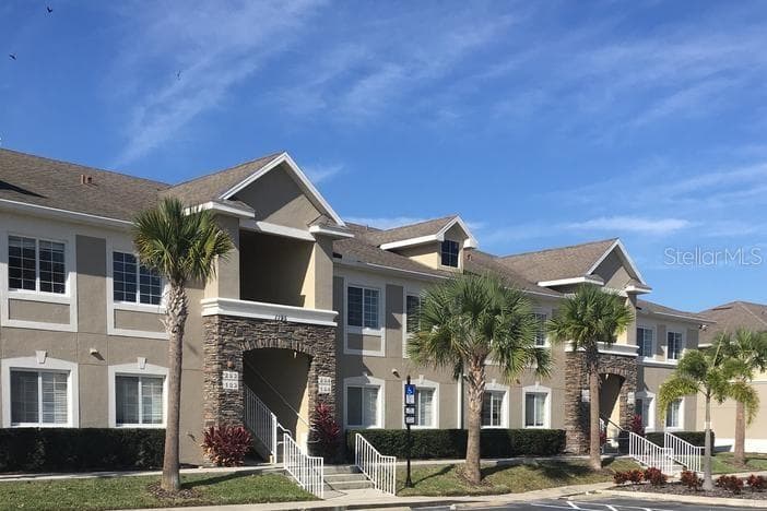 1231 GODAVARI WAY UNIT 206 WESLEY CHAPEL, FL 33543