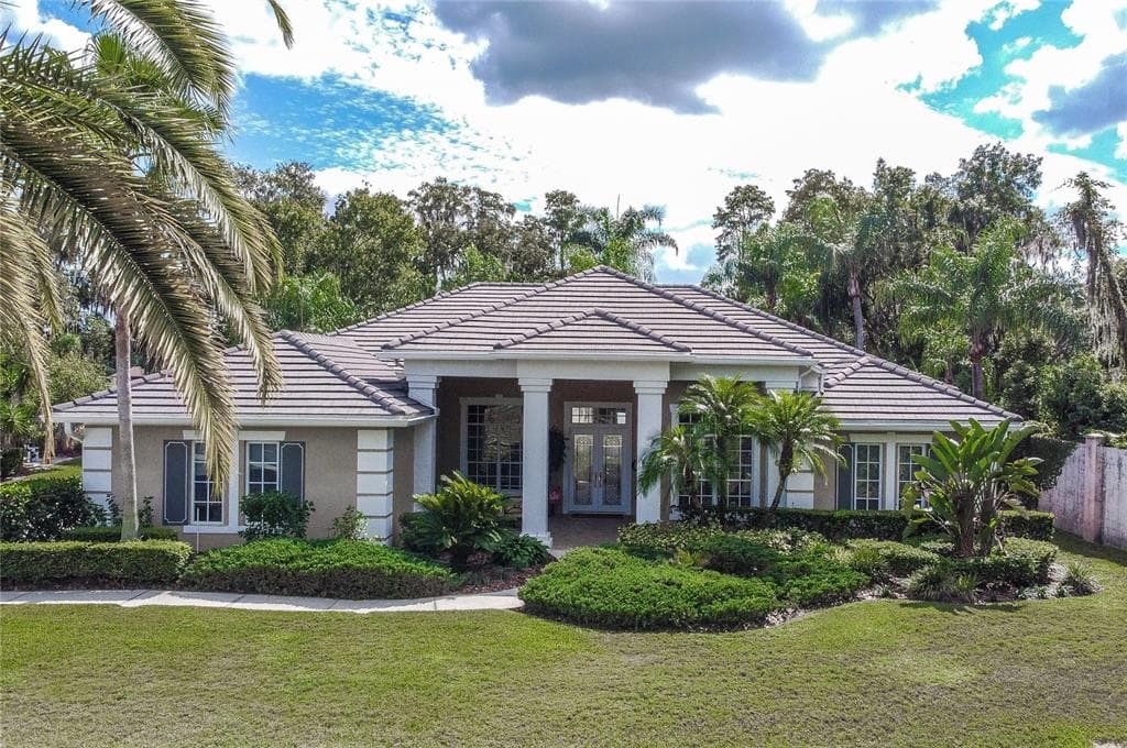 3510 SWANS LANDING DRIVE LAND O LAKES, FL 34639