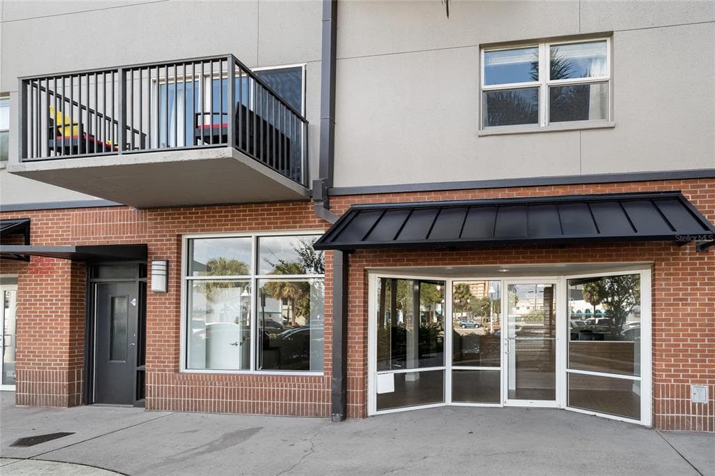 1010 CENTRAL AVENUE N UNIT 106