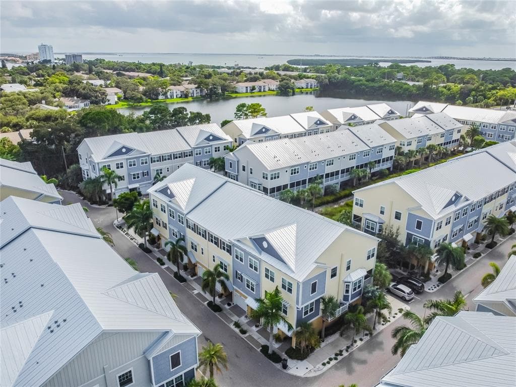 6117 MARINA COVE WAY S UNIT 6