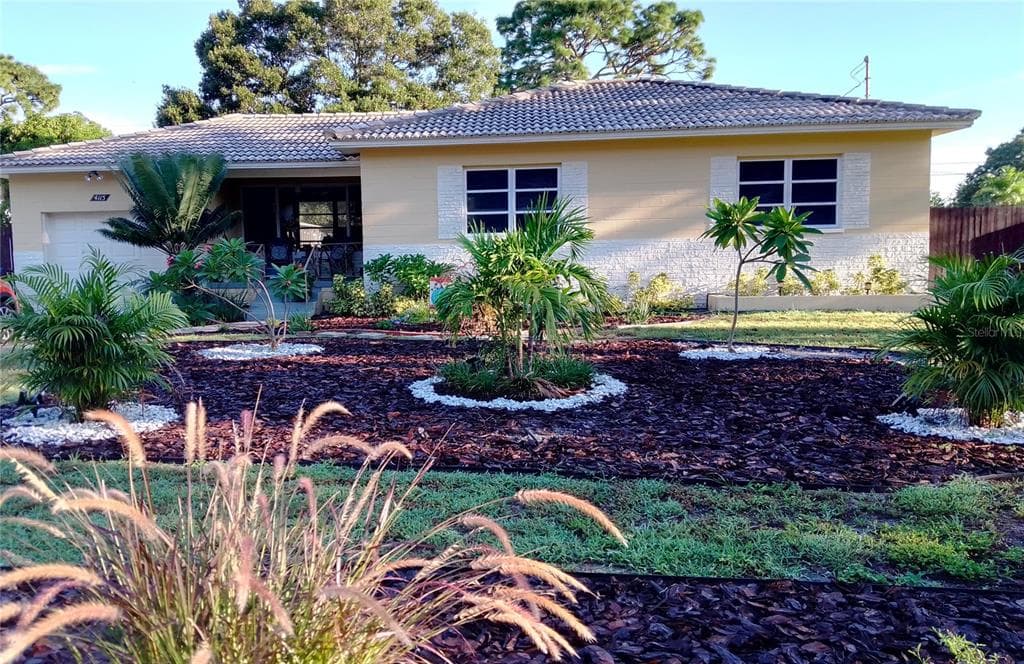 4115 31ST AVENUE N ST PETERSBURG, FL 33713