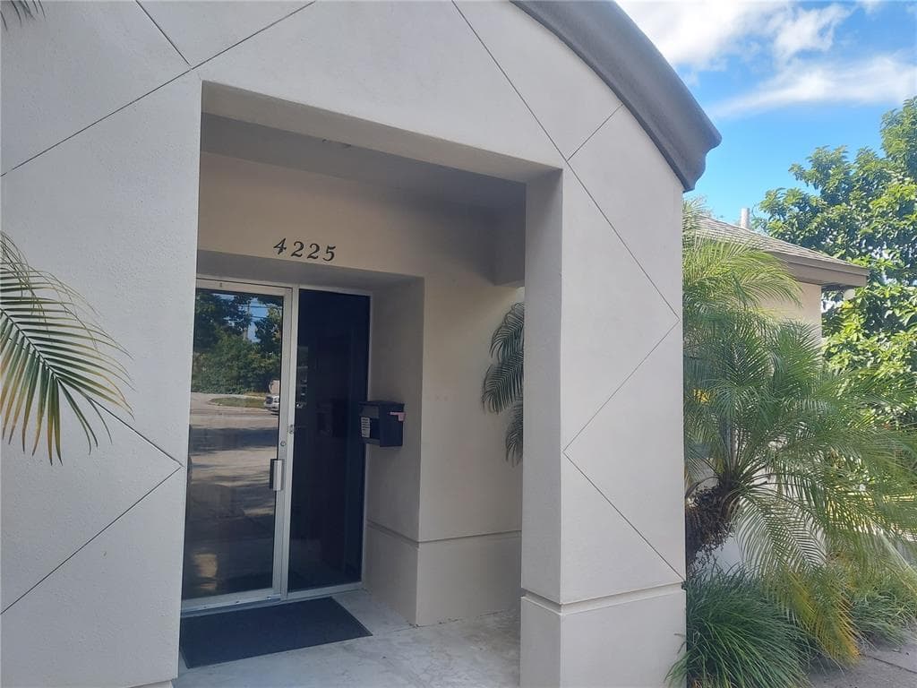 4225 OLD ROAD 37 LAKELAND, FL 33813