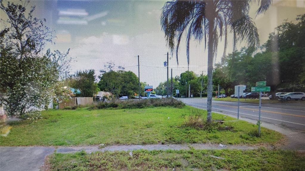 601 FAIRMONT DRIVE BRANDON, FL 33511