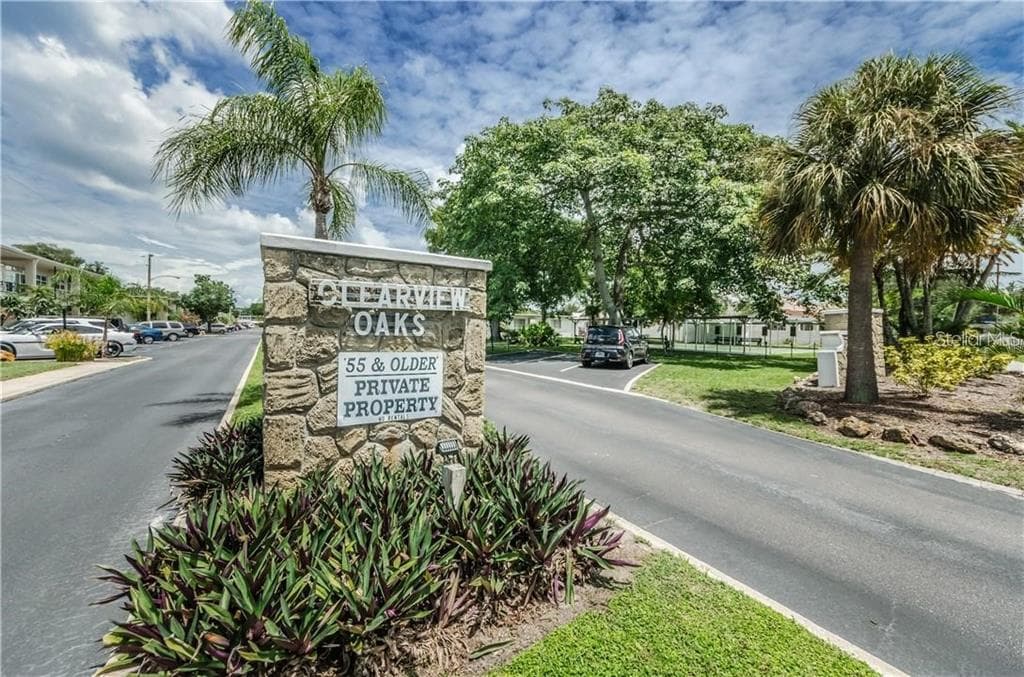 4001 58TH STREET N UNIT 2 KENNETH CITY, FL 33709