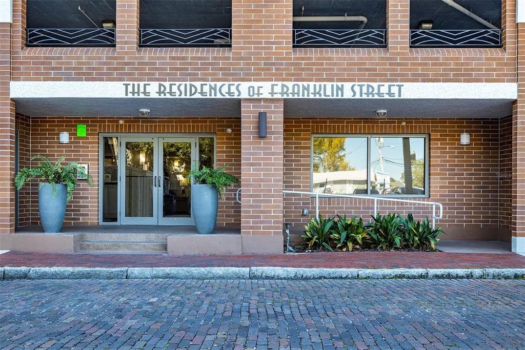 1108 N FRANKLIN STREET UNIT 602