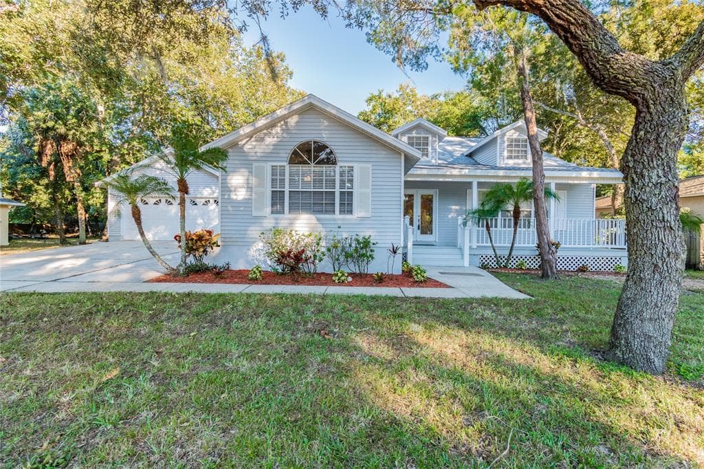 1770 MEYERS COVE DRIVE TARPON SPRINGS, FL 34689
