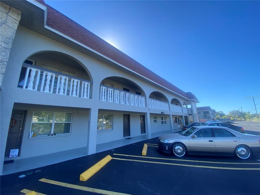 6062 22ND AVE N UNIT D-7