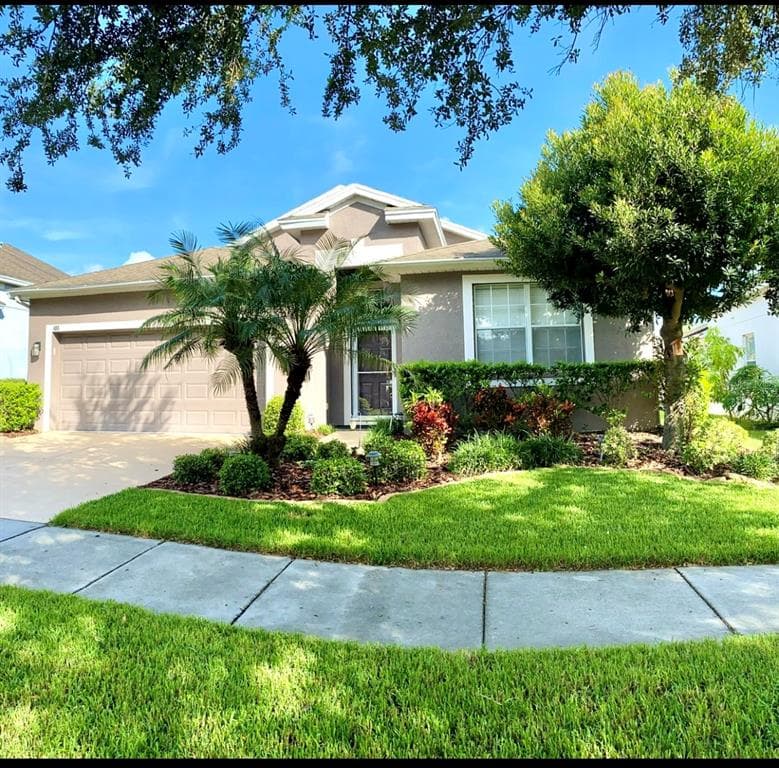 406 FERN GULLEY DRIVE SEFFNER, FL 33584